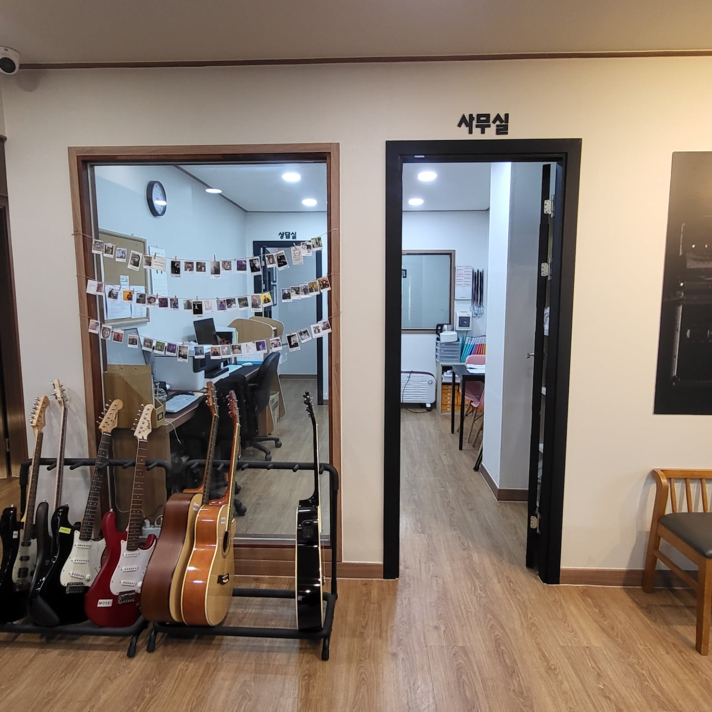 2층 사무실-2.jpg