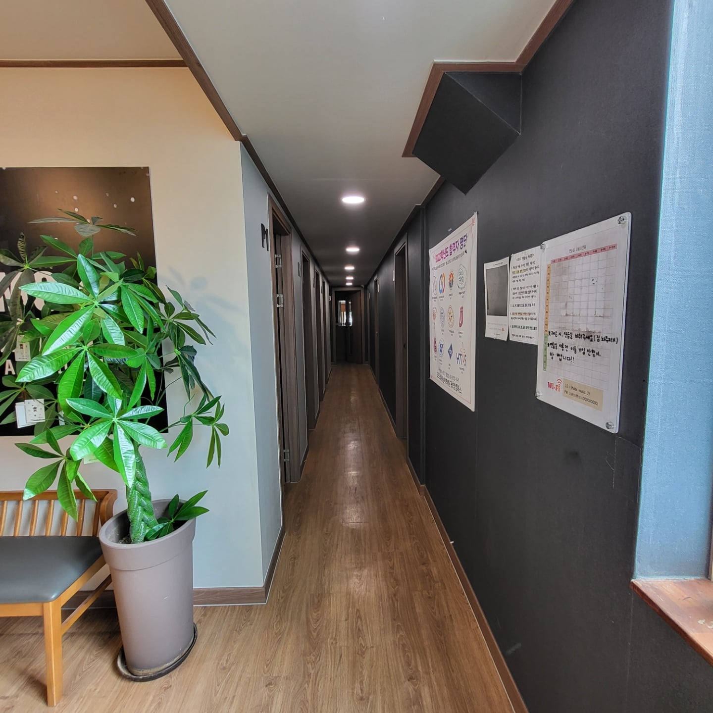 2층 복도-4(사무실오).jpg